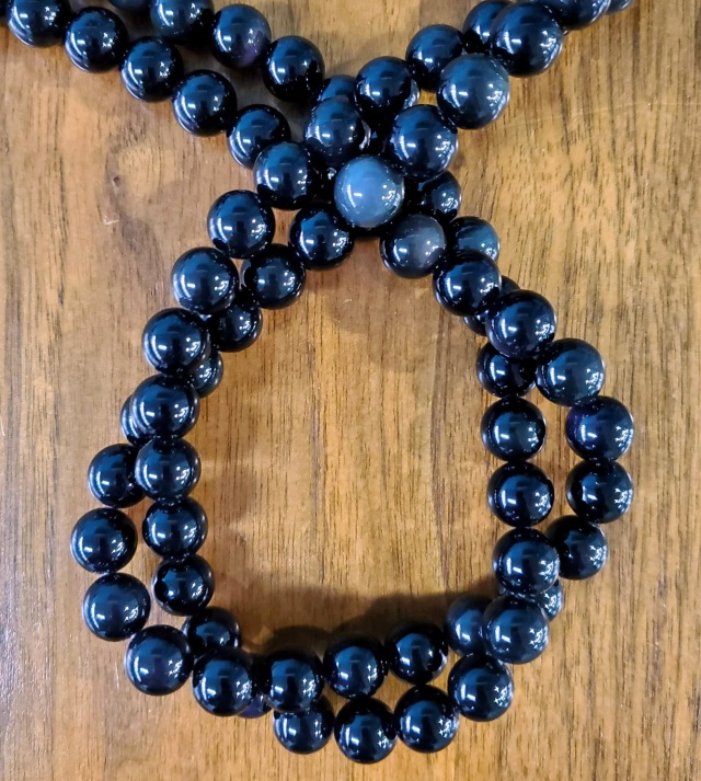 Obsidian | A Bead Just So